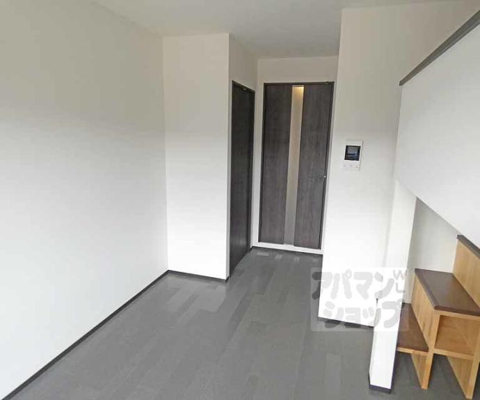 【ネクスフィーダ二軒茶屋】間取