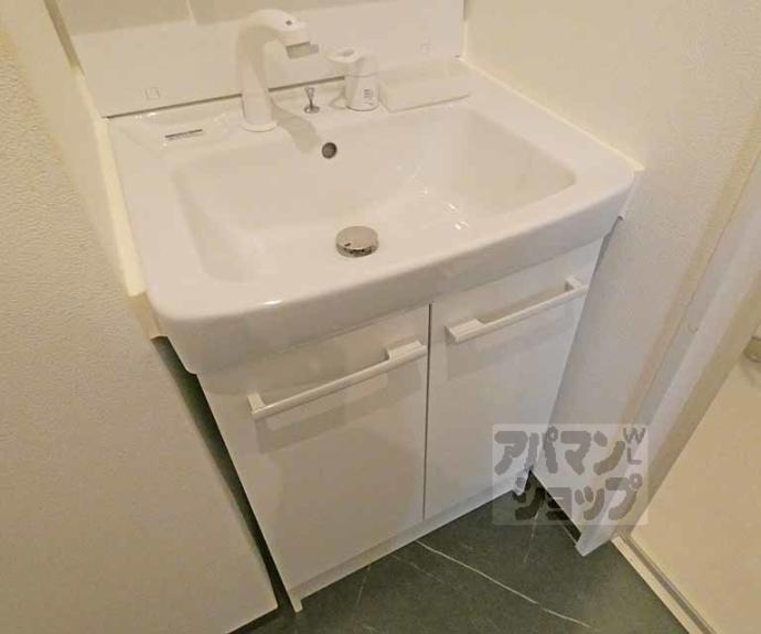 【ネクスフィーダ二軒茶屋】間取