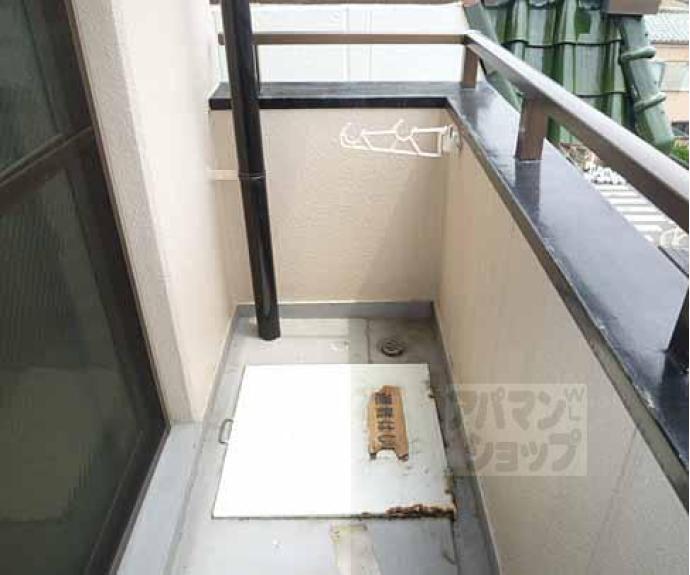 【コア・ファースト山下】間取