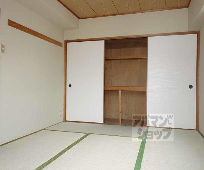 【コア・ファースト山下】間取