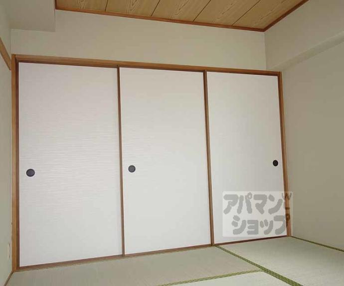 【コア・ファースト山下】間取