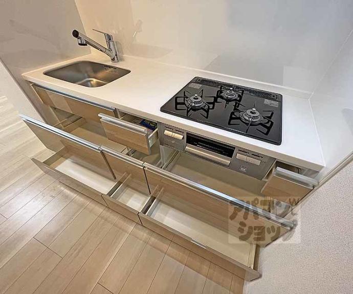 【オーバルムーン京都】間取