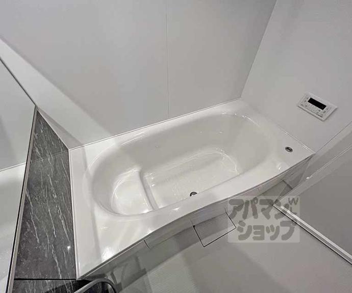 【オーバルムーン京都】間取