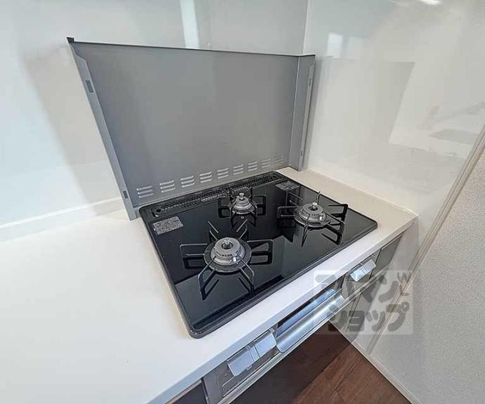 【オーバルムーン京都】間取