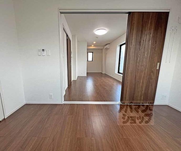 【オーバルムーン京都】間取