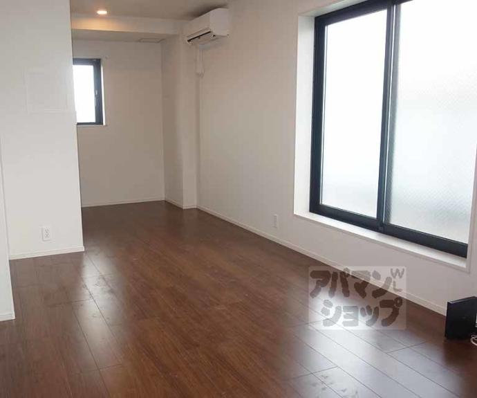 【オーバルムーン京都】間取