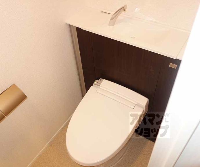 【オーバルムーン京都】間取