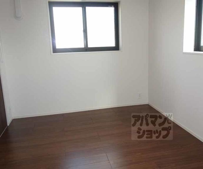 【オーバルムーン京都】間取