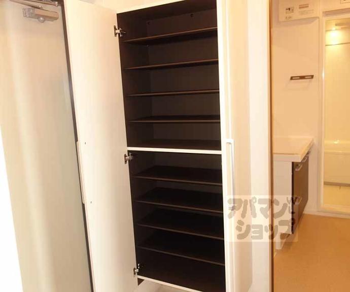 【オーバルムーン京都】間取