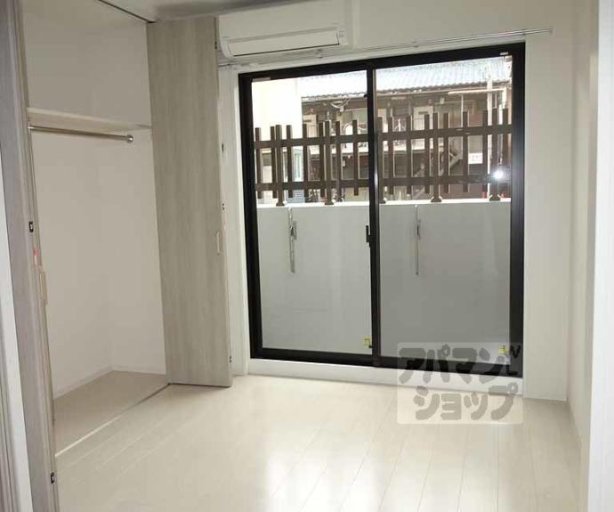 【クレストタップ京都丹波口】間取