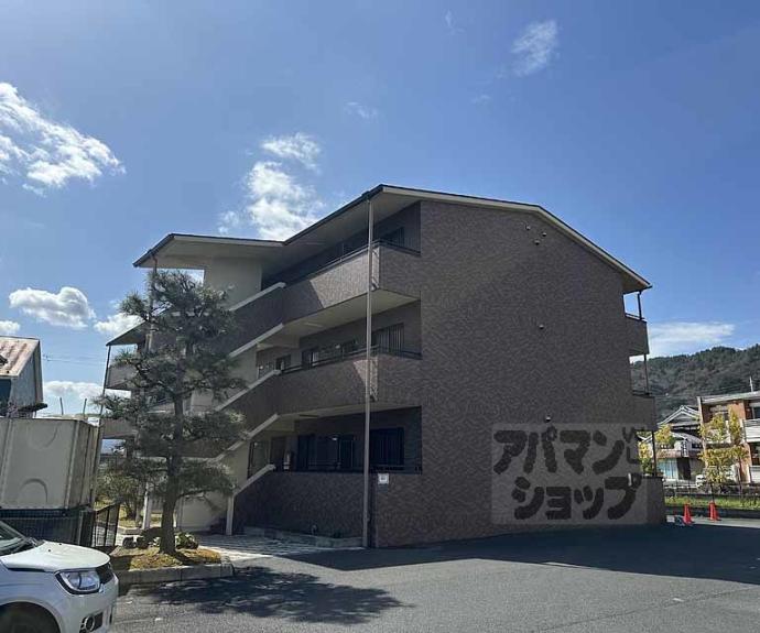 【メゾンポム・ナビカ】間取