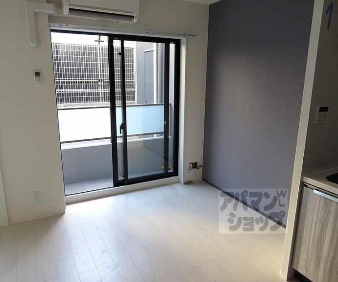 【クレストタップ京都丹波口】間取