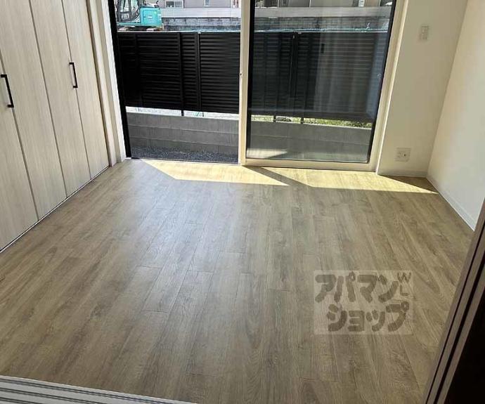 【ホームズネオ桂】間取