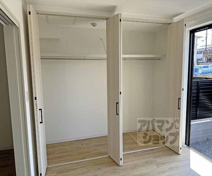 【ホームズネオ桂】間取