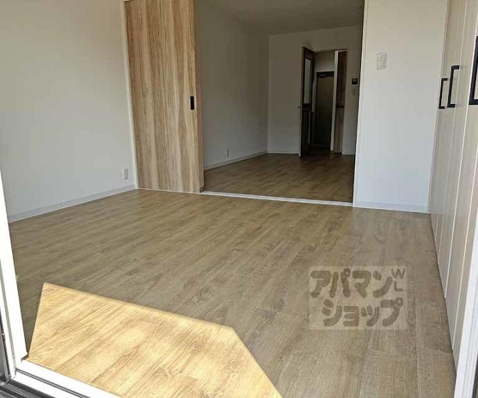 【ホームズネオ桂】間取