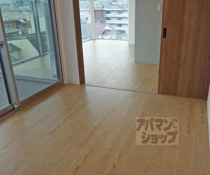 【グランレブリー桂川サウススクエア】間取