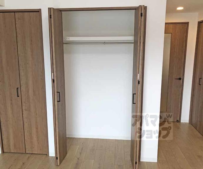 【グランレブリー桂川サウススクエア】間取