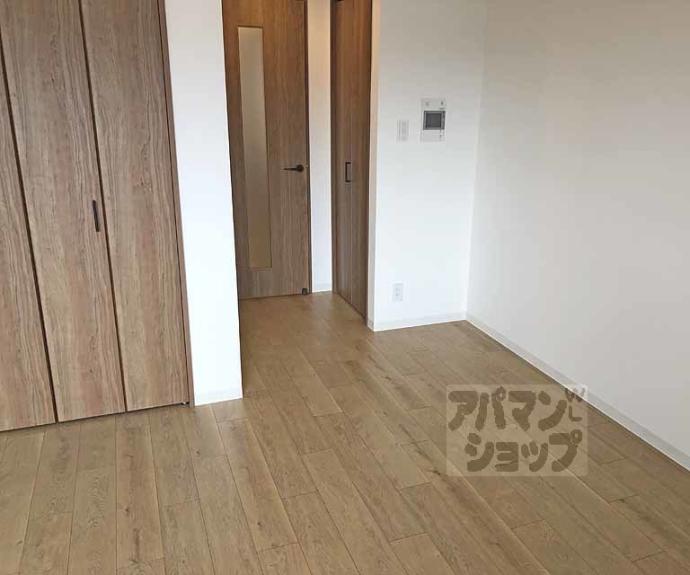 【グランレブリー桂川サウススクエア】間取