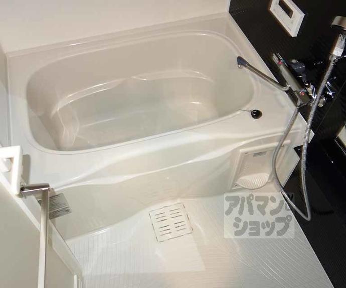 【ベラジオ雅び烏丸十条Ⅱ】間取