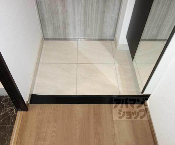 【ベラジオ雅び烏丸十条Ⅱ】間取