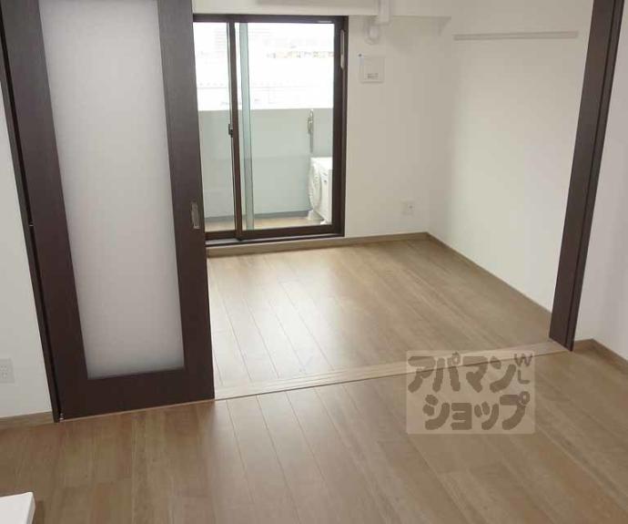 【ベラジオ雅び烏丸十条Ⅱ】間取