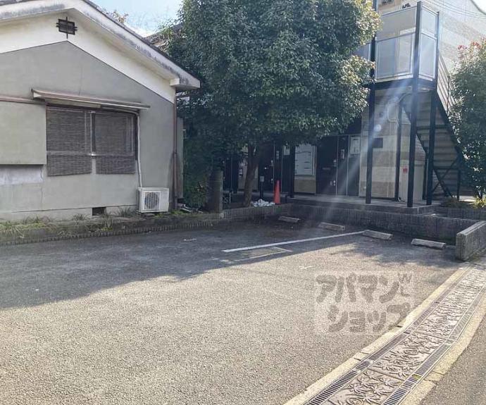 【レオパレス宇治伊勢田】間取