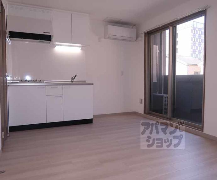 【メステート京都九条庵】間取