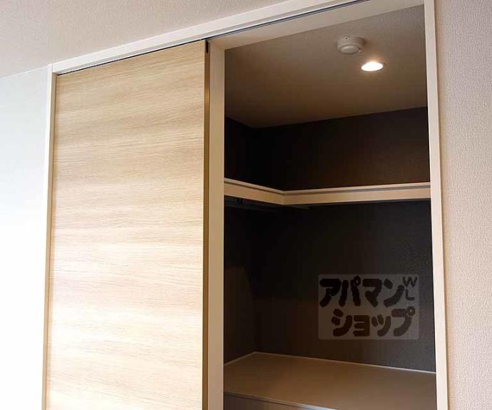 【シャーメゾン桂川】間取