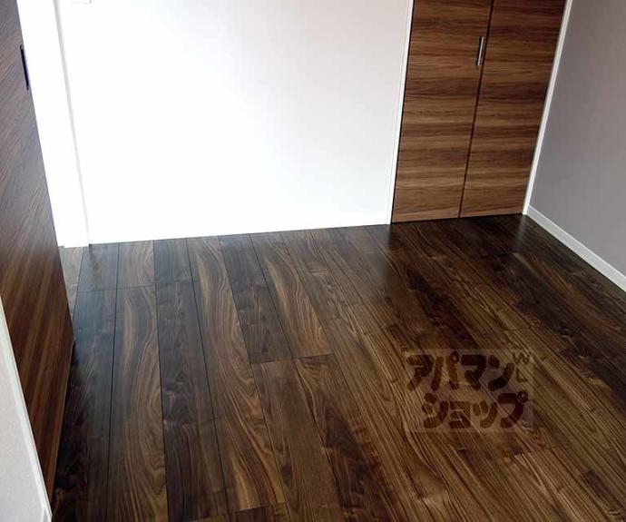 【シャーメゾン桂川】間取