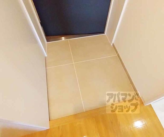 【インサイトルポ山科新十条】間取