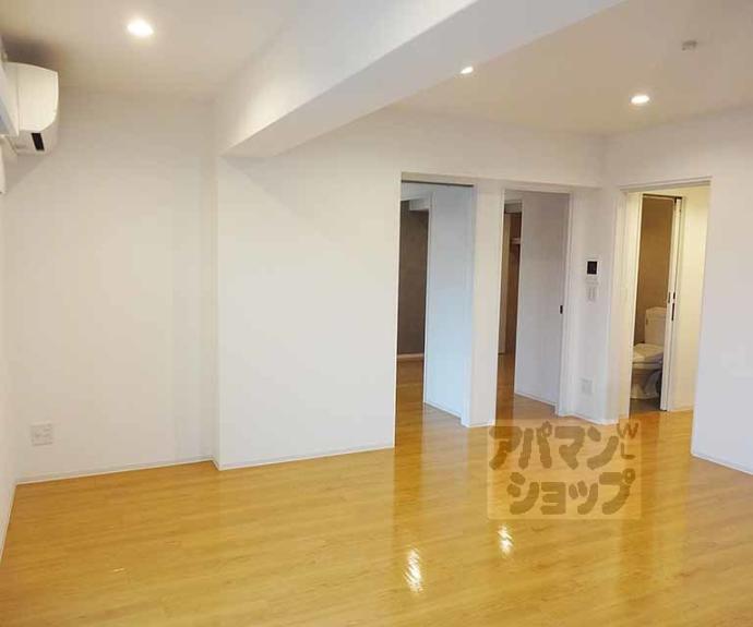 【インサイトルポ山科新十条】間取