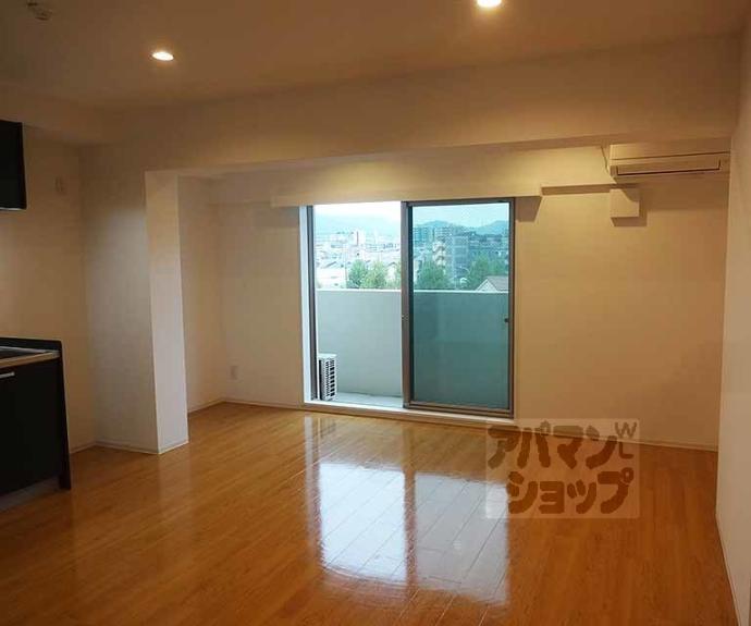 【インサイトルポ山科新十条】間取