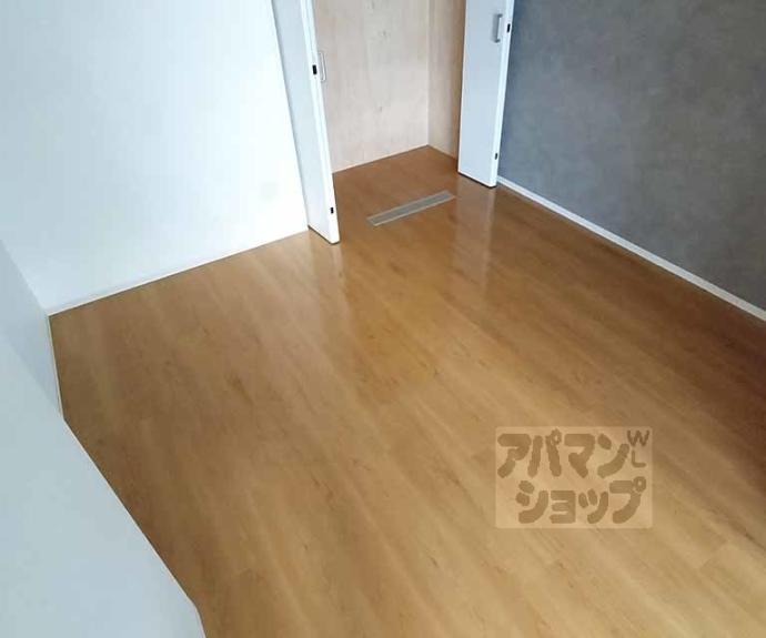 【インサイトルポ山科新十条】間取