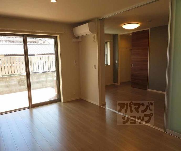 【S.R.シャーメゾン】間取