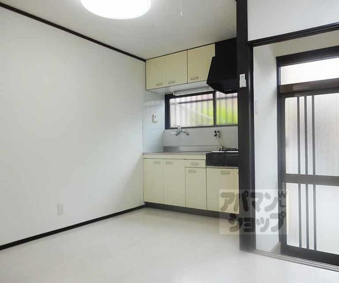 【西野楳本町貸家】間取