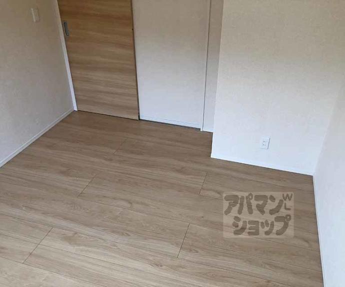 【ウッズ荒塚】間取