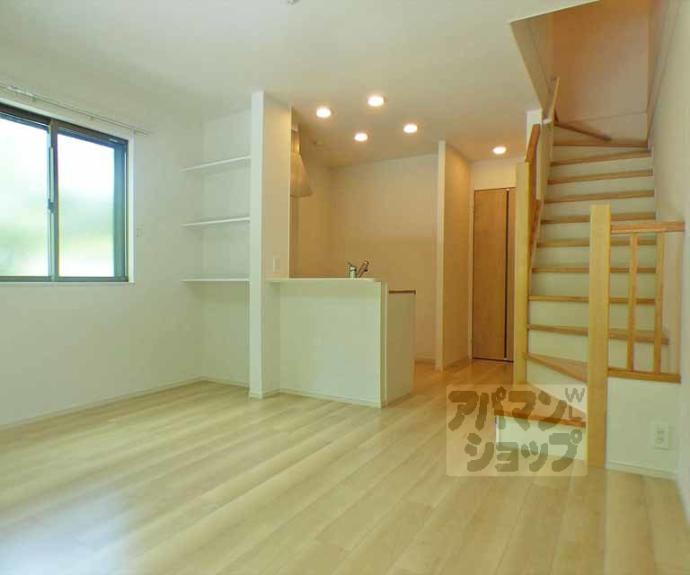 【ウエストメゾンクワトロⅢ】間取