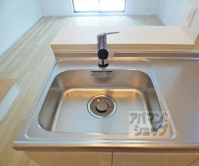 【ウエストメゾンクワトロⅢ】間取