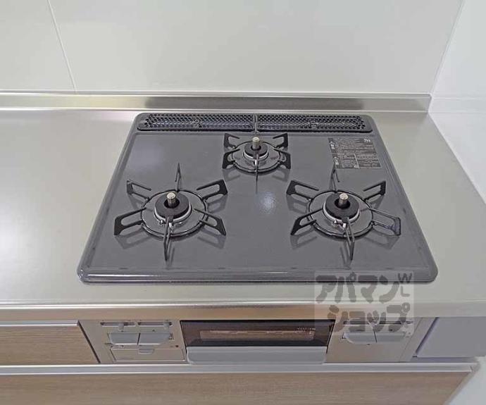 【深草プロジェクト　Ｄ棟】間取