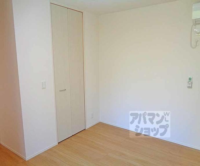 【深草プロジェクト　Ｄ棟】間取