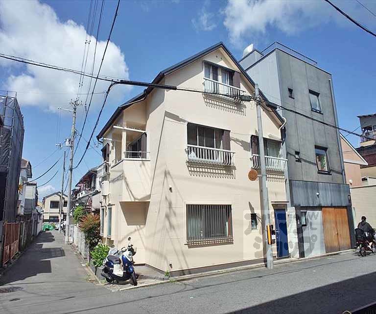樋口氏一乗寺塚本町６６－１貸家