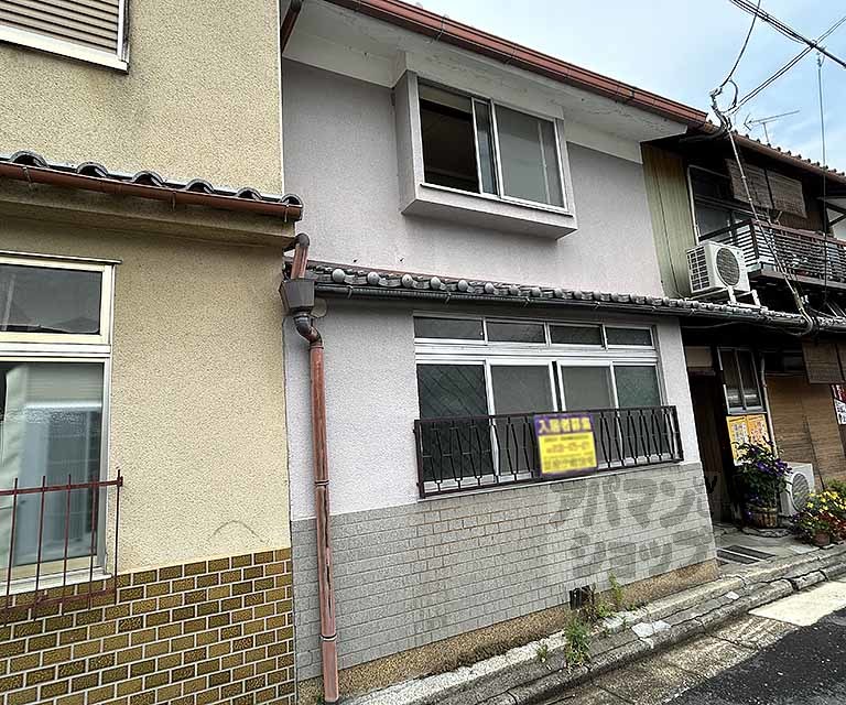 橋本町貸家（奥）