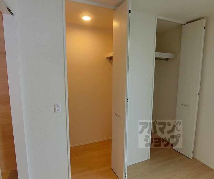 【ベルフィールド西京極　西棟】間取