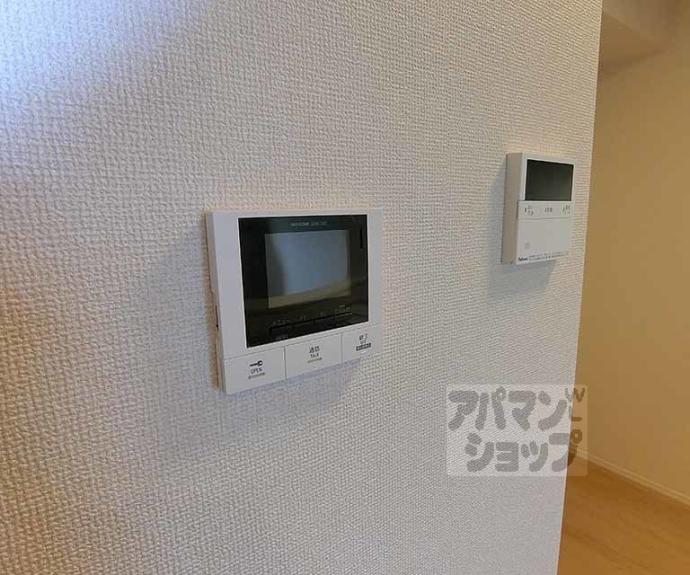 【ベルフィールド西京極　西棟】間取