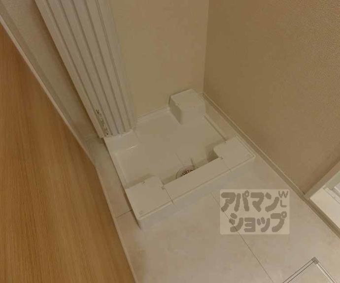 【ベルフィールド西京極　西棟】間取