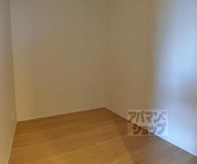 【ベルフィールド西京極　西棟】間取