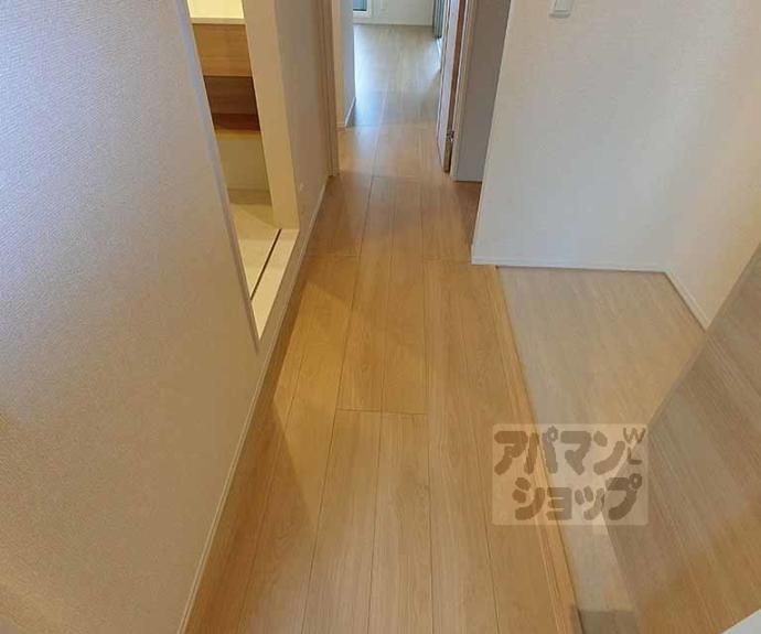 【ベルフィールド西京極　西棟】間取