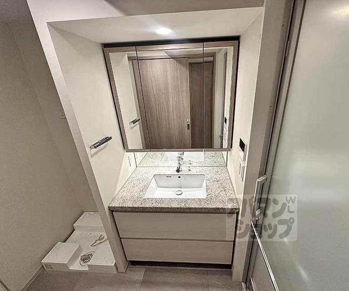 【プレミスト京都四条堀川】間取