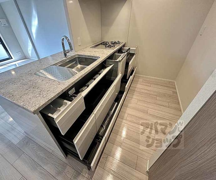 【プレミスト京都四条堀川】間取