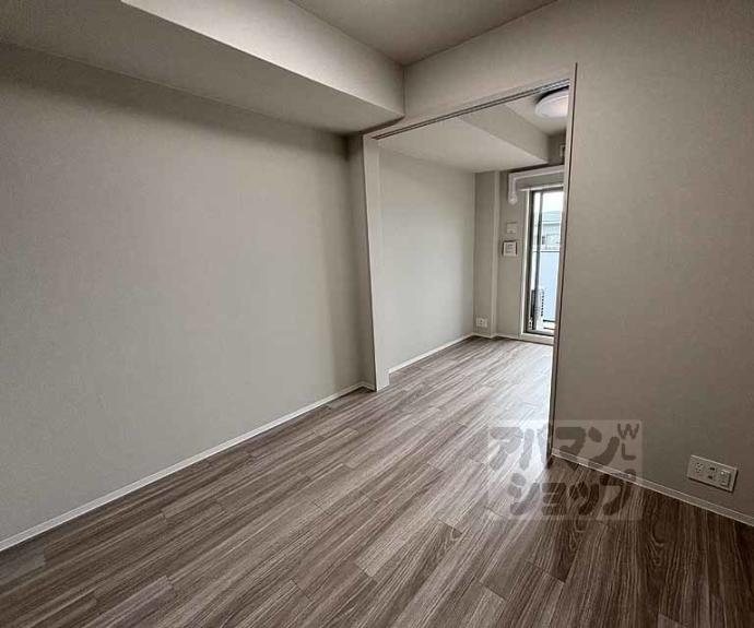 【エステムコート京都二条】間取